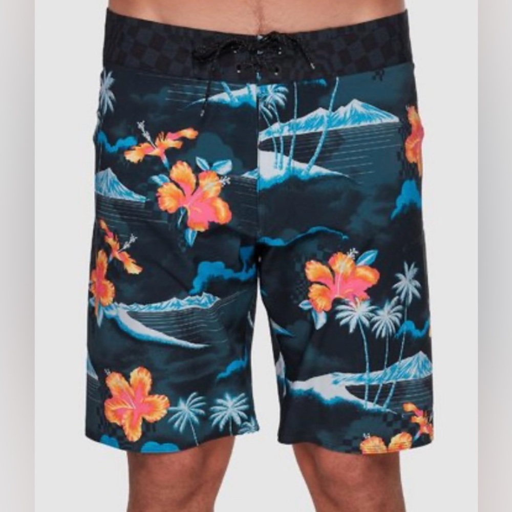 Billabong Board Shorts Boys Multicolor Floral Beach Surf Size 27. Label #A1